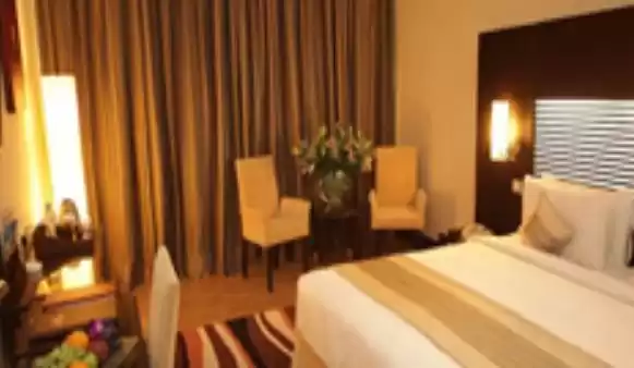 Résidentiel Propriété prête 3 chambres F / F Appartements d'hôtel  a louer au Doha #8142 - 1  image 